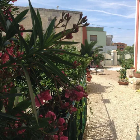 Corte Lo Jucco 4* Таранто