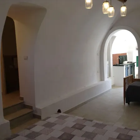 Corte Lo Jucco Гостевой дом Таранто