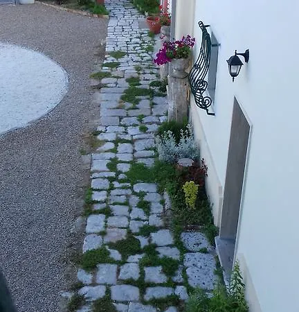 Corte Lo Jucco Гостевой дом