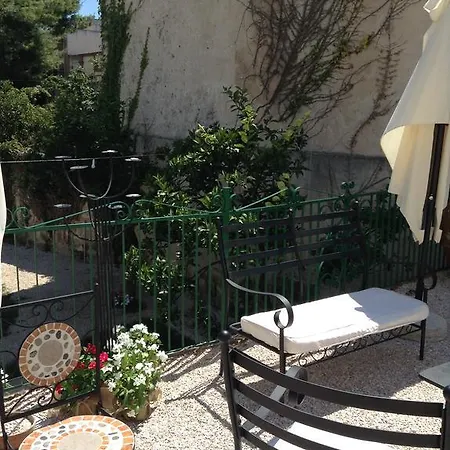 Guest house Corte Lo Jucco *